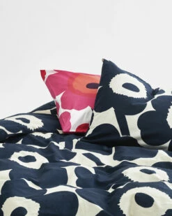 Marimekko Unikko Kussensloop -beddengoed winkel 13469 01 70 ProductImageCollection 6cf02b5d2f