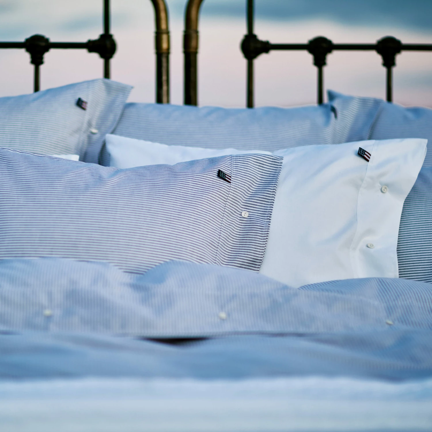 Lexington Icons Pin Point Kussensloop 50x60 Cm 4 Lexington Icons Pin Point Kussensloop 50x60 Cm - Afbeelding 2