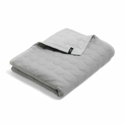 Hay Mega Dot Sprei 235x245 Cm