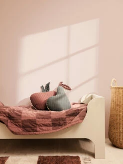 Ferm LIVING Duo Doorgestikte Deken 90x187 Cm 7 Ferm LIVING Duo Doorgestikte Deken 90x187 Cm -beddengoed winkel 507260 01 3 EnvironmentImage 1a84855ddb