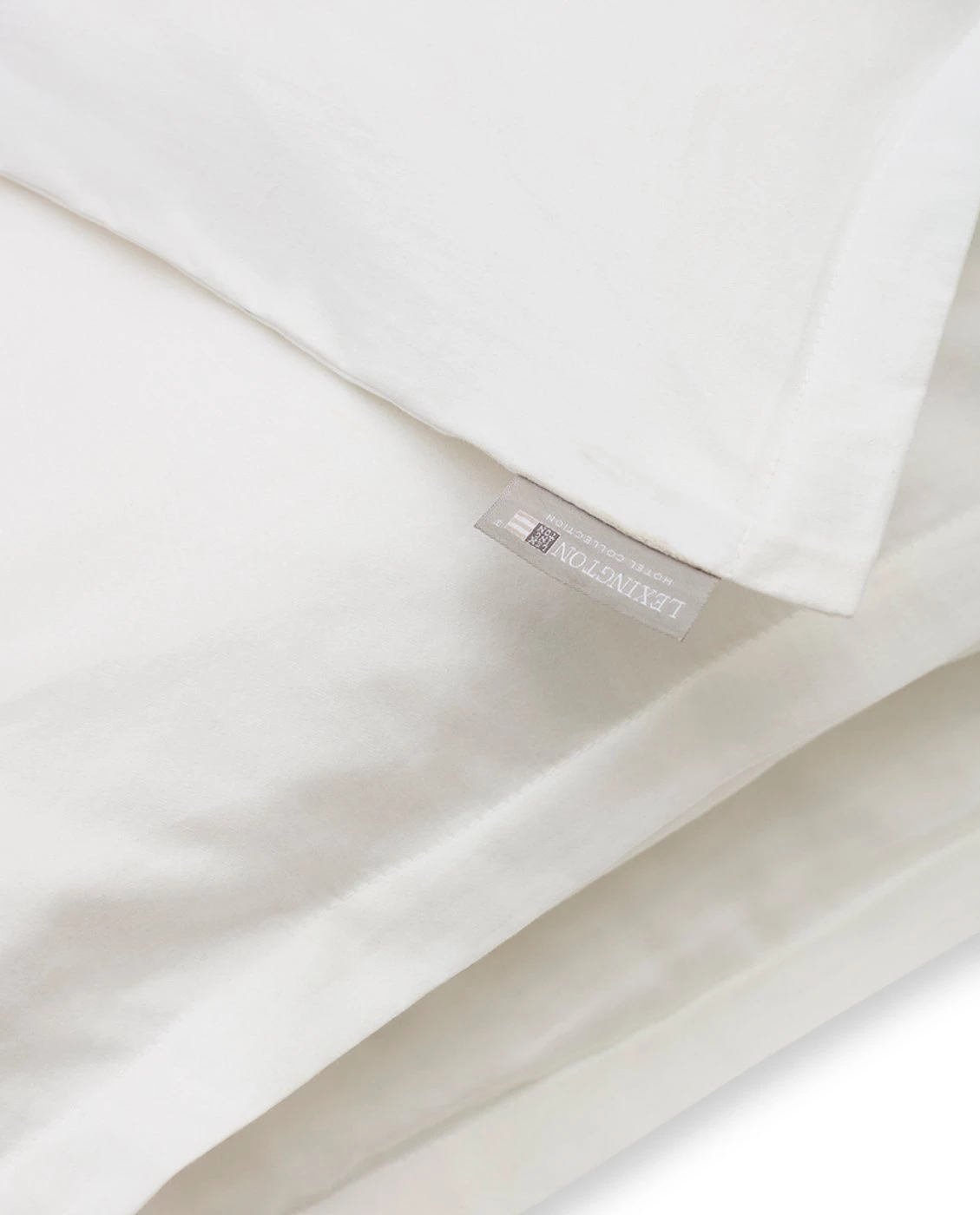 Lexington Hotel Mulberry Silk Sateen Dekbedovertrek 150x210 Cm 4 Lexington Hotel Mulberry Silk Sateen Dekbedovertrek 150x210 Cm - Afbeelding 2