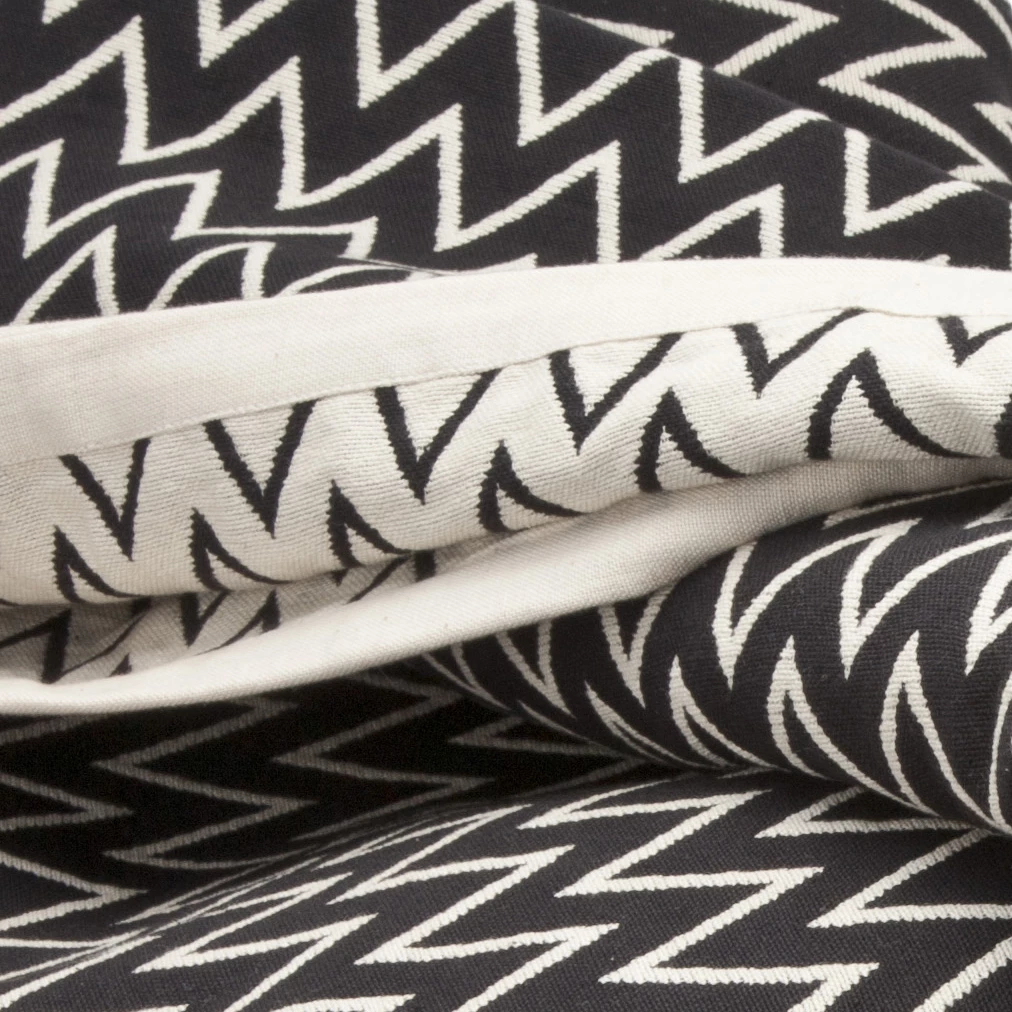 Zigzag Bedsprei Zwart 4 Zigzag Bedsprei Zwart - Afbeelding 2